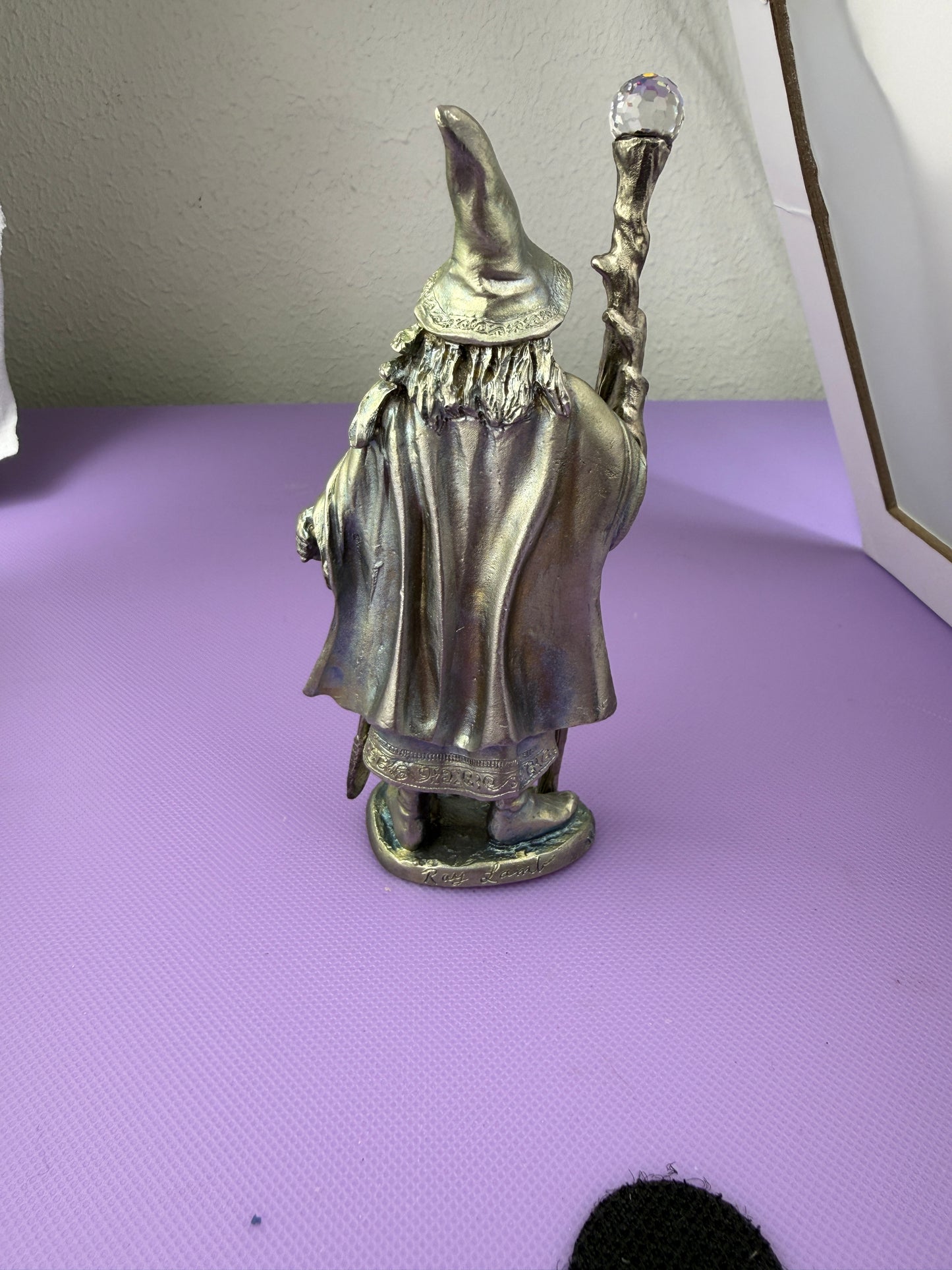 Vintage 1978 Perth Pewter Superior Models Wizard Figurine w/ Crystal Staff & Sword