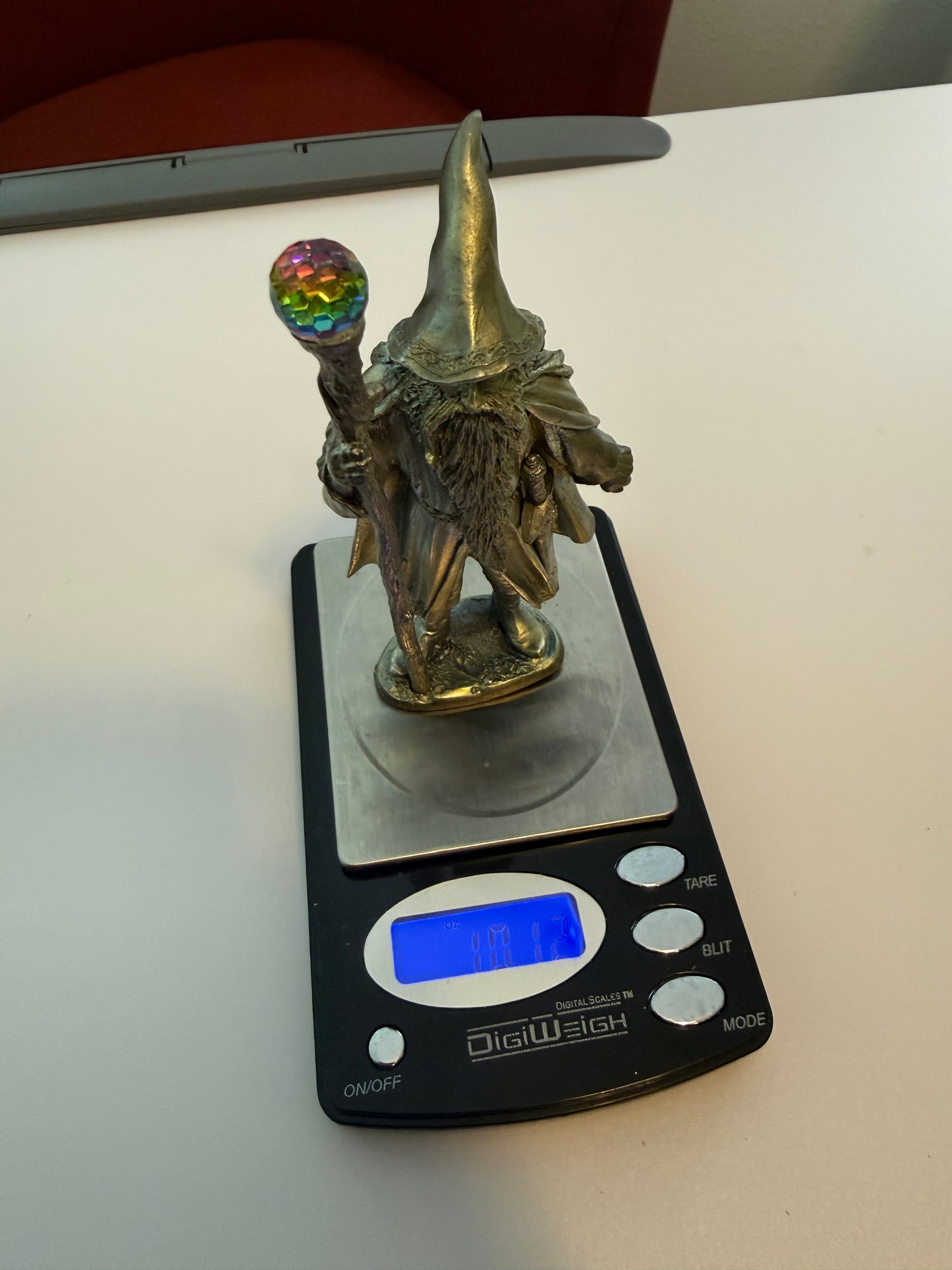 Vintage 1978 Perth Pewter Superior Models Wizard Figurine w/ Crystal Staff & Sword
