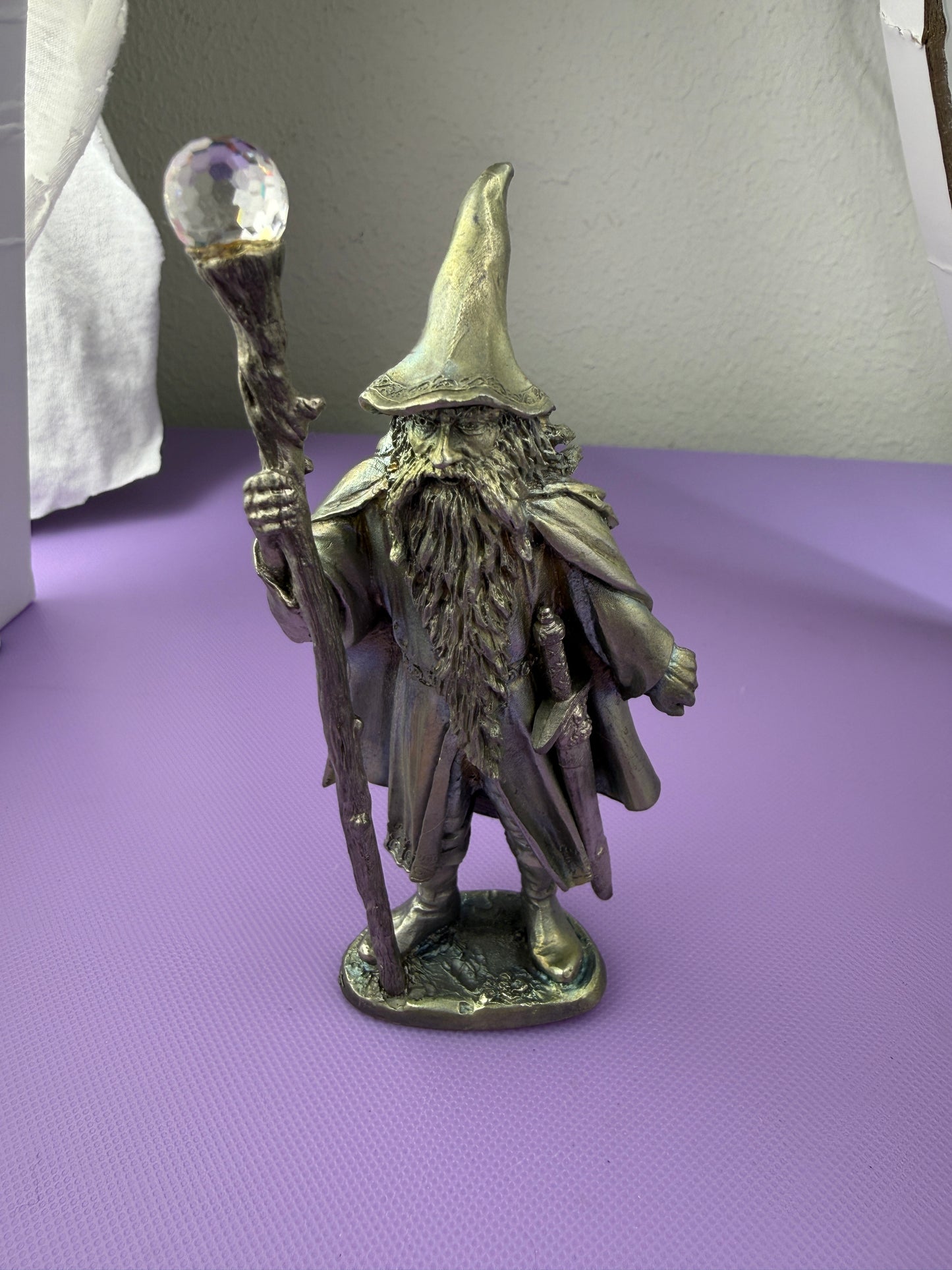 Vintage 1978 Perth Pewter Superior Models Wizard Figurine w/ Crystal Staff & Sword
